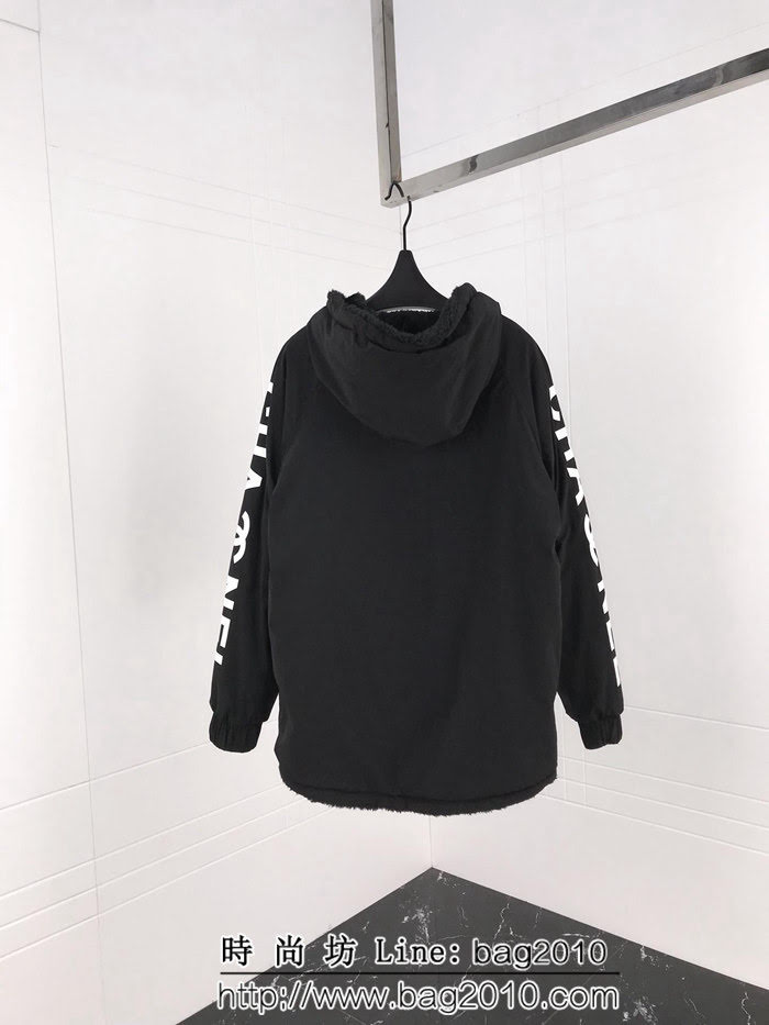 CHANEL香奈兒 18秋冬 最新爆款 兩面穿套頭棉衣 情侶款 ydi1399